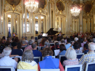 Em torno de Henrique Oswald. Palácio  Foz, Lisboa. O violoncelista Nuno Cardoso e JEM. 