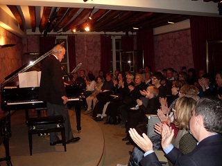 Recital no Musée Debussy, Maison Natale de Claude Debussy, 11/01/2014. Foto: Regina. Clique para ampliar.